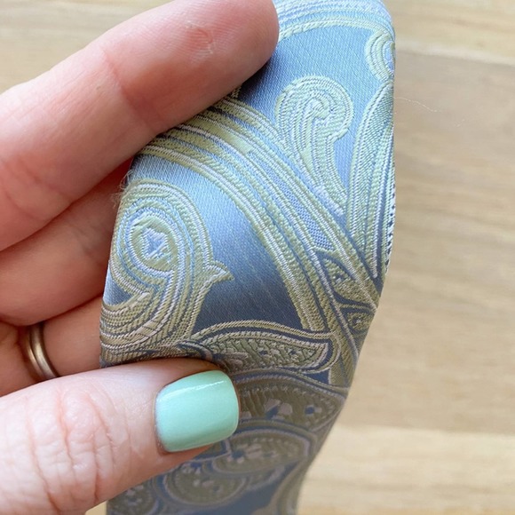 ALEXANDER JULIAN COLOURS Men's Blue Paisley Handmade Polyester Necktie sz OS - Picture 4 of 8